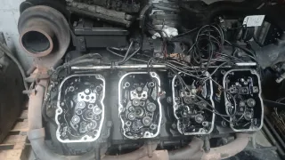 Motor r500 scania le faltan los injectores