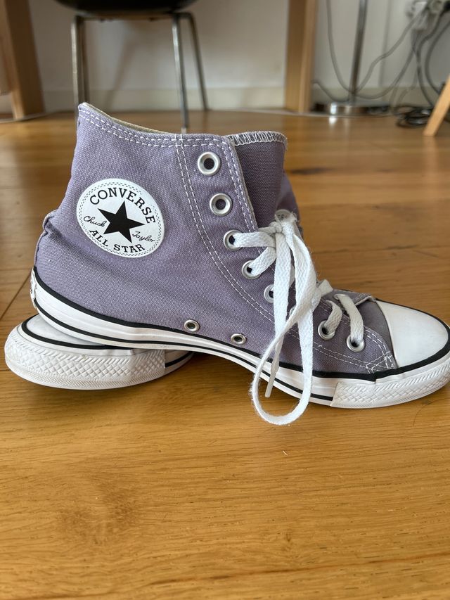 Zapatillas Converse  All star moradas Talla 40 M
