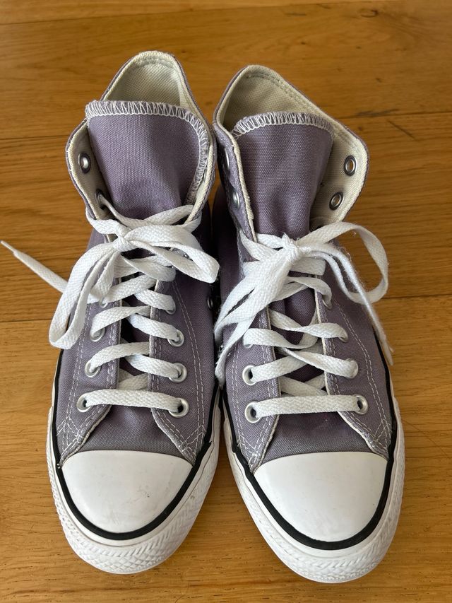 Zapatillas Converse  All star moradas Talla 40 M