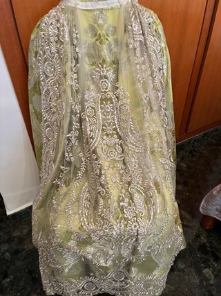Traje de fallera siglo XVIII plata