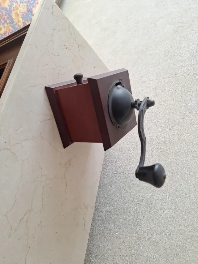 Molinillo de café Elma retro madera