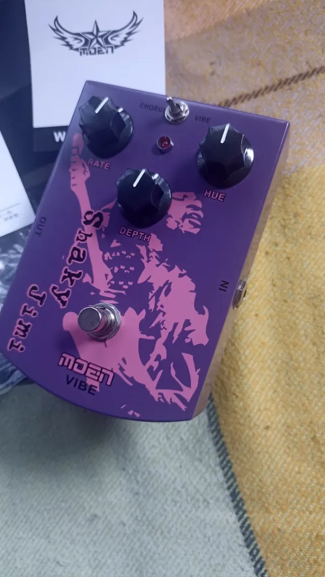 Pedal Guitarra Moen Shaky Jimi vibe (Univibe)