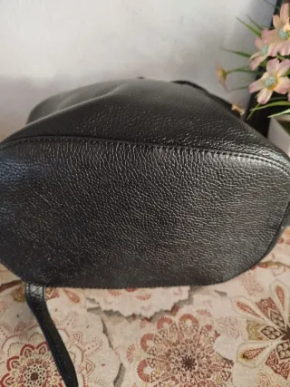 Mochila Michael Kors Negra y Dorada