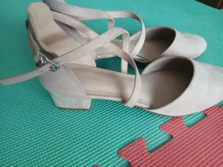 Zapatos tacón bajo rosa