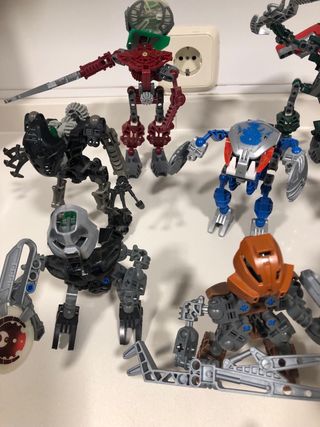 Lote 9 Figuras Bionicle Lego