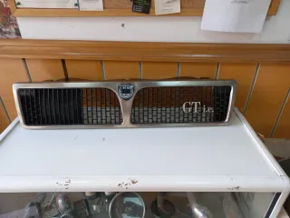 Rejilla Lancia Delta GT 1.6