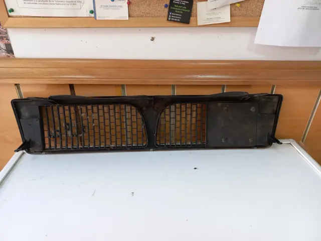 Rejilla Lancia Delta GT 1.6
