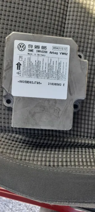 Centralita Airbag VW 1T0 909 605 SME 5WK43150
