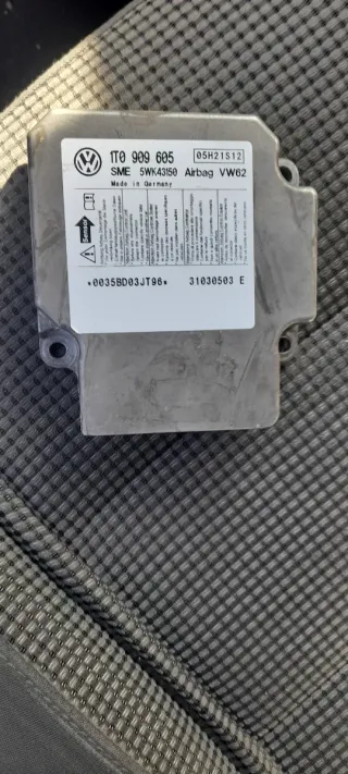Centralita Airbag VW 1T0 909 605 SME 5WK43150