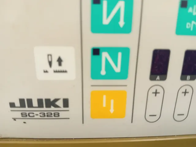 Máquina de coser JUKI Overlock