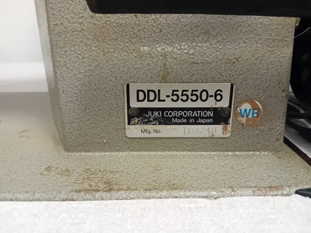 Máquina de coser JUKI Overlock