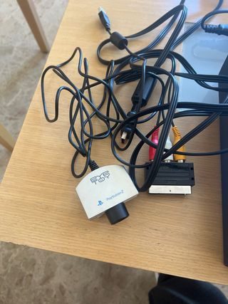 Playstation 2 Plata + 2 mandos ,