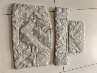 Cojín Tripp Trapp Stokke estrellas