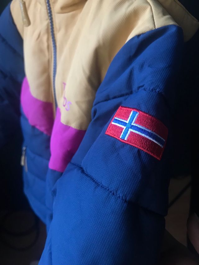 Chaqueta Trollkids 6 años