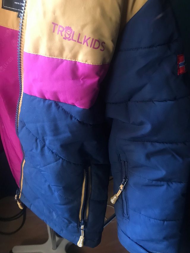 Chaqueta Trollkids 6 años