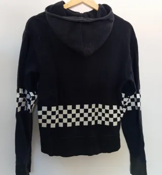 Sudadera Ska Cuadros Blanca y Negra