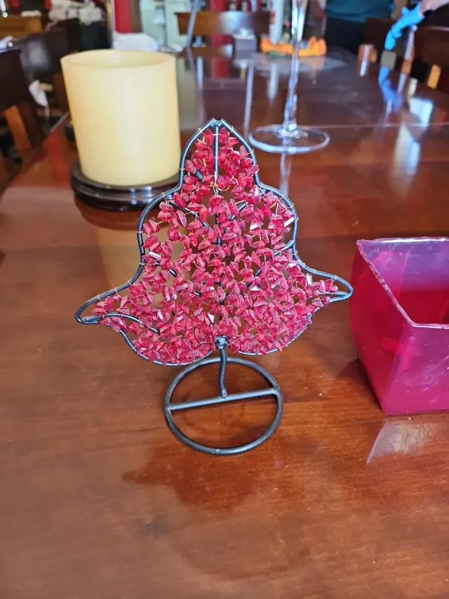 Portacandela decorativo foglia rossa