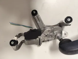 Motor Limpiaparabrisas Trasero Toyota Yaris