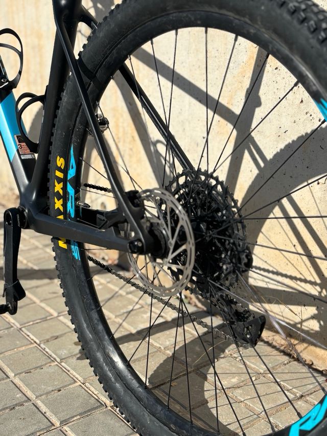 Canyon Exceed CF SL 5.0 Talla L | Carbono | Tija telescópica