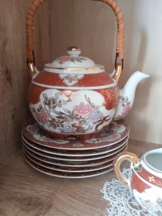 Juego de té japonés porcelana y bambú.en persona