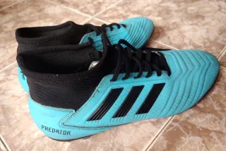 Botas de fútbol Adidas Predator niño