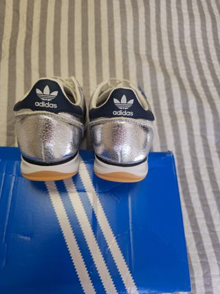 Zapatillas Adidas SL 72 Plata y Azul