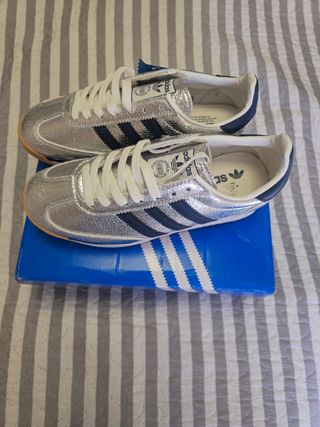 Zapatillas Adidas SL 72 Plata y Azul