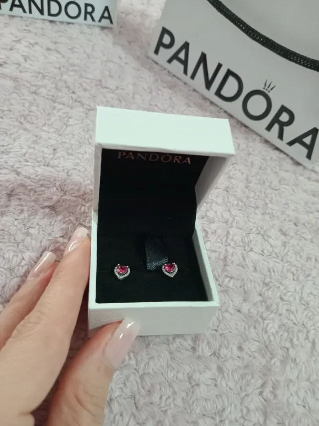 Pendientes Pandora Corazón Rojo y Plata