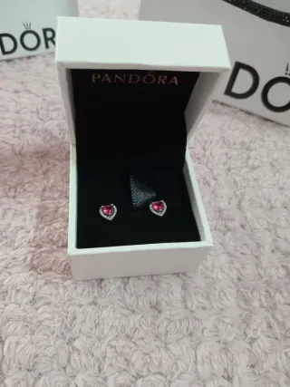 Pendientes Pandora Corazón Rojo y Plata