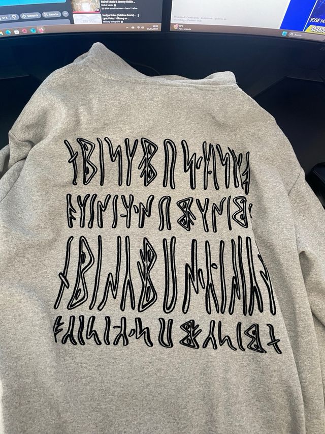 Sudadera Pull&Bear Gris