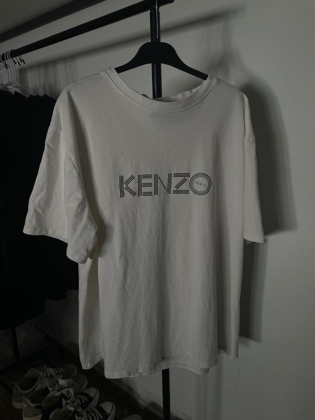 Pack 2 Camisetas Negra y Blanca