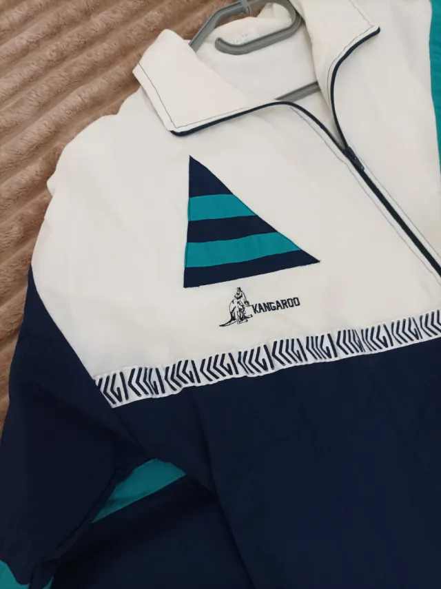 Chaqueta Vintage Kangaroo Azul y Blanca