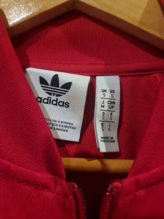 Chaqueta Adidas cremallera roja y blanca