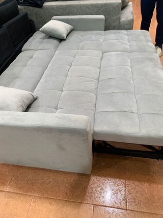 Sofá Cama Gris con Arcón Kris