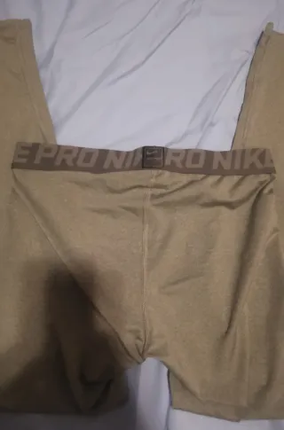 Mallas Nike Pro gris