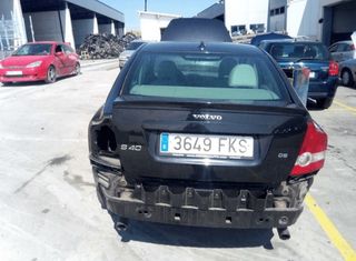 Volvo 21134531 faro antiniebla del der s40 ii 544