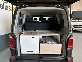 Volkswagen Caravelle 2017 Camper