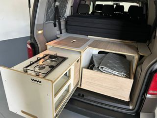 Volkswagen Caravelle 2017 Camper