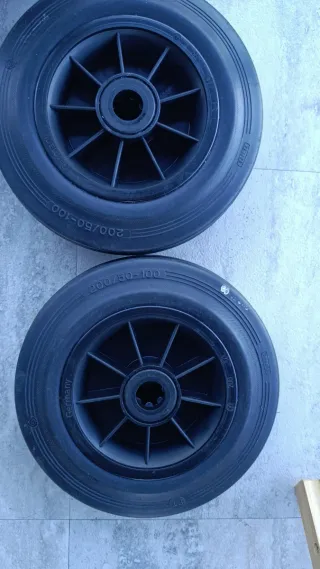 Ruota piena TENTE cerchione plastica