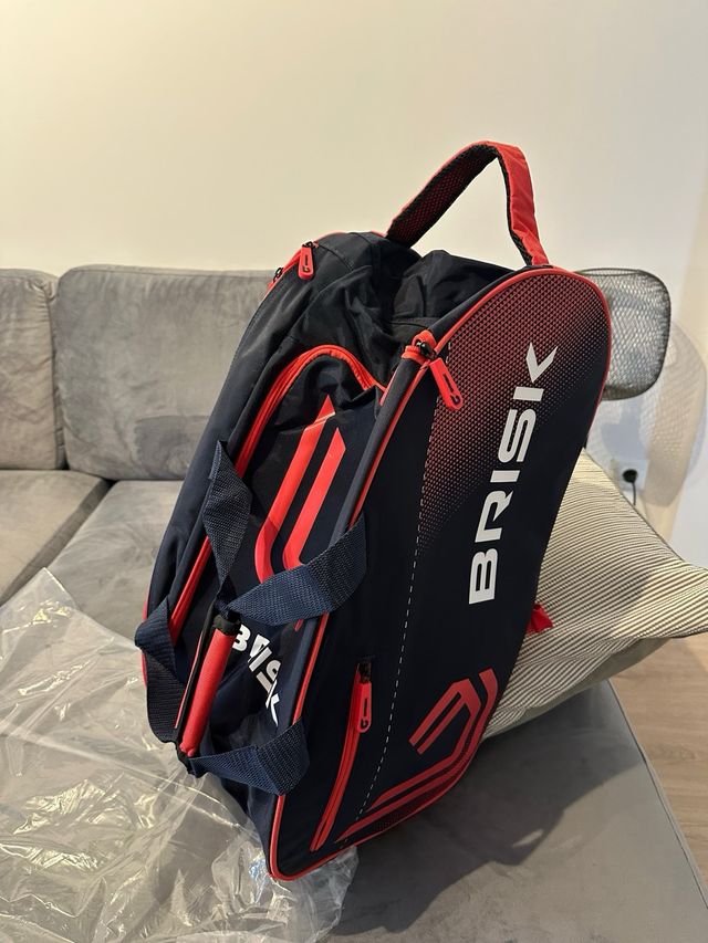 Mochila pádel Brisk negra y roja