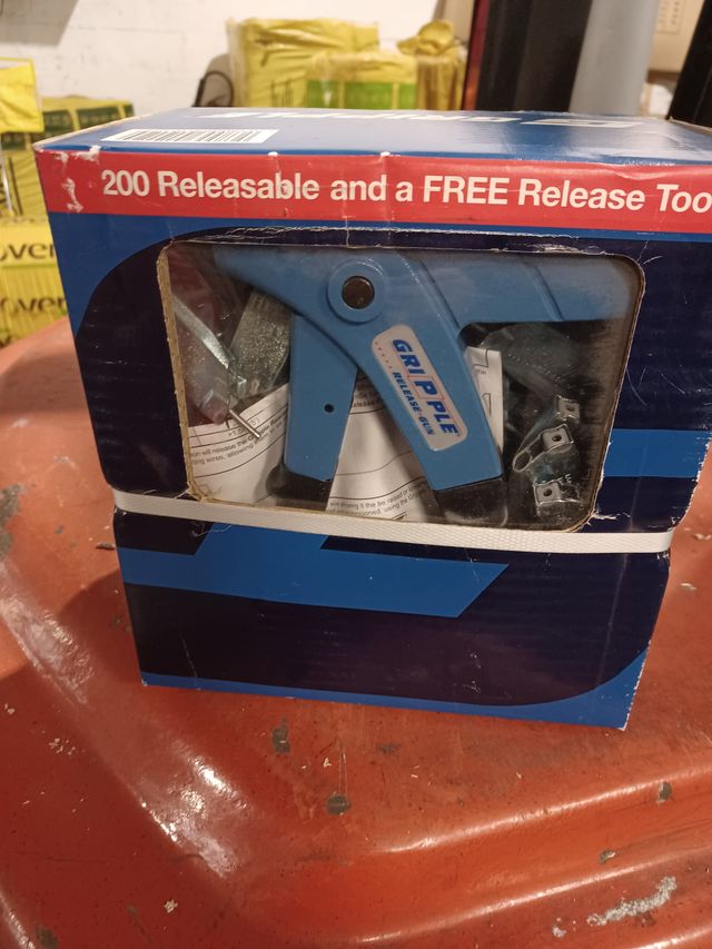 Remachadora Manual Gripple Release-Gun