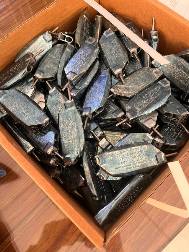 Remachadora Manual Gripple Release-Gun