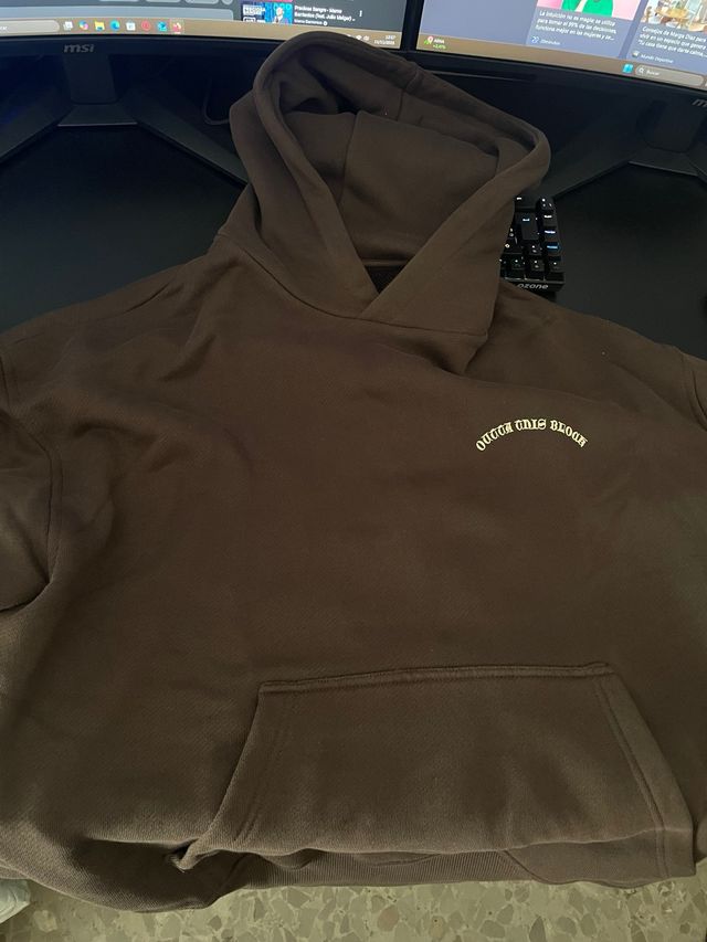 Sudadera Zara Marrón con Logo