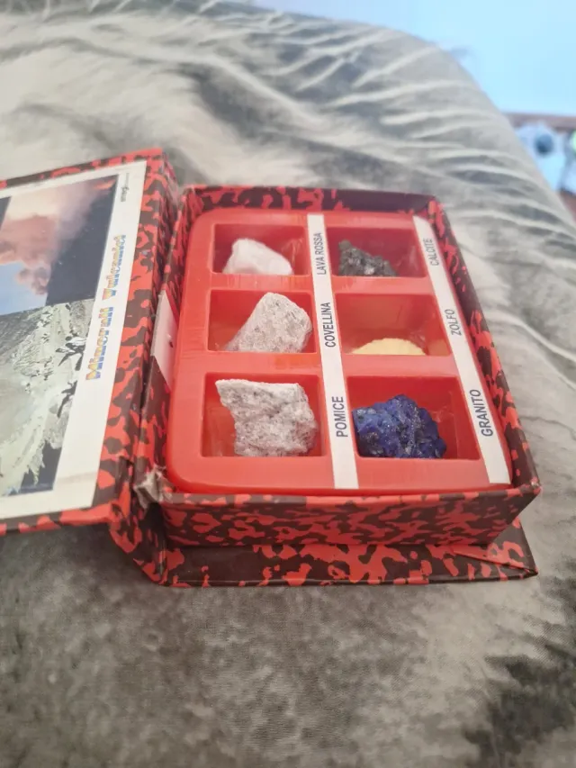 Colección Minerales Volcánicos