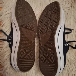 Converse All Star negras plataforma