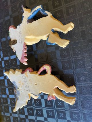 Angelito con laúd decorativo