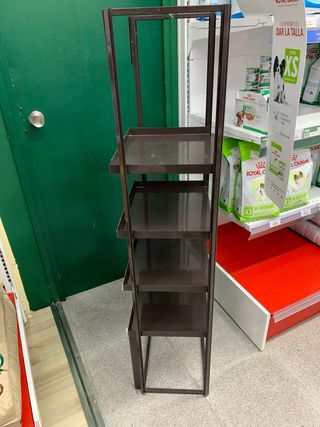 Estantería metálica marrón