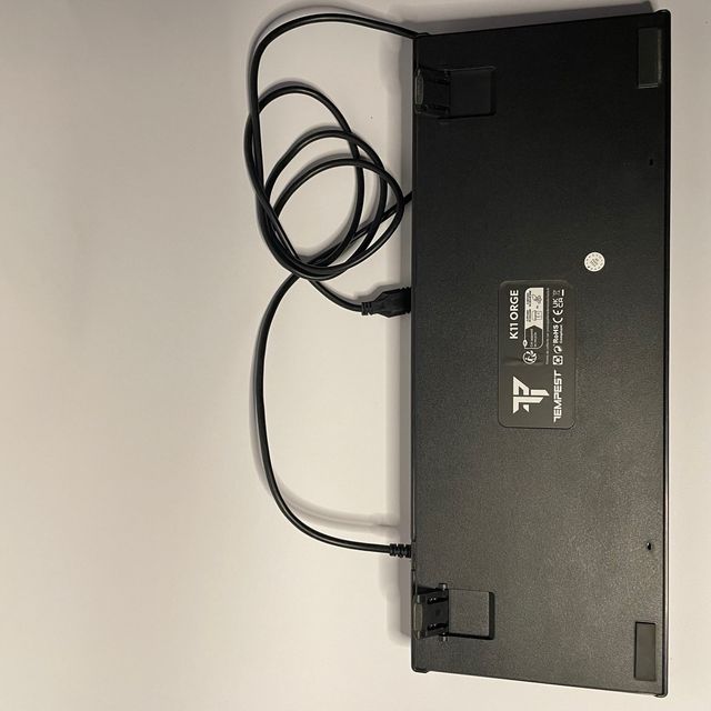 Teclado Mecánico Gamer Tempest Negro