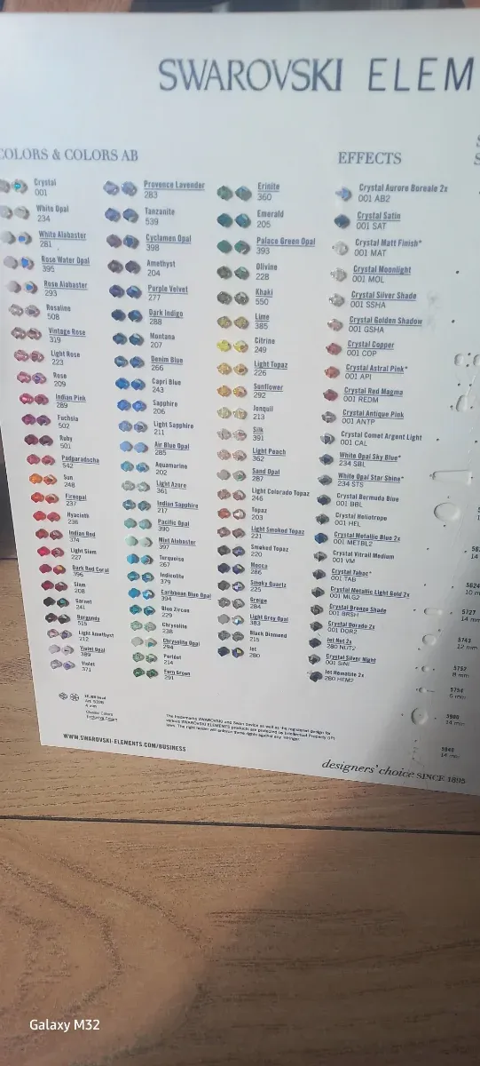 Conjunto collar y tres pulseras