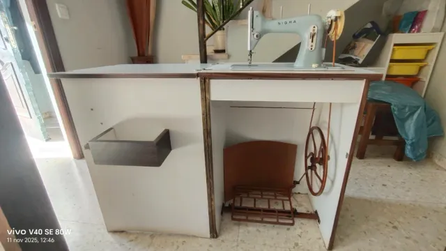 Máquina de Coser Sigma Mod. 101